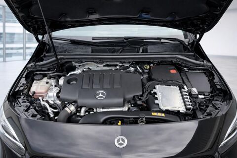 Classe B 1&deg; Main / 2L Diesel Carnet Mercedes Bo&icirc;te auto 180 Style Lin 2022 occasion 60430 Abbecourt