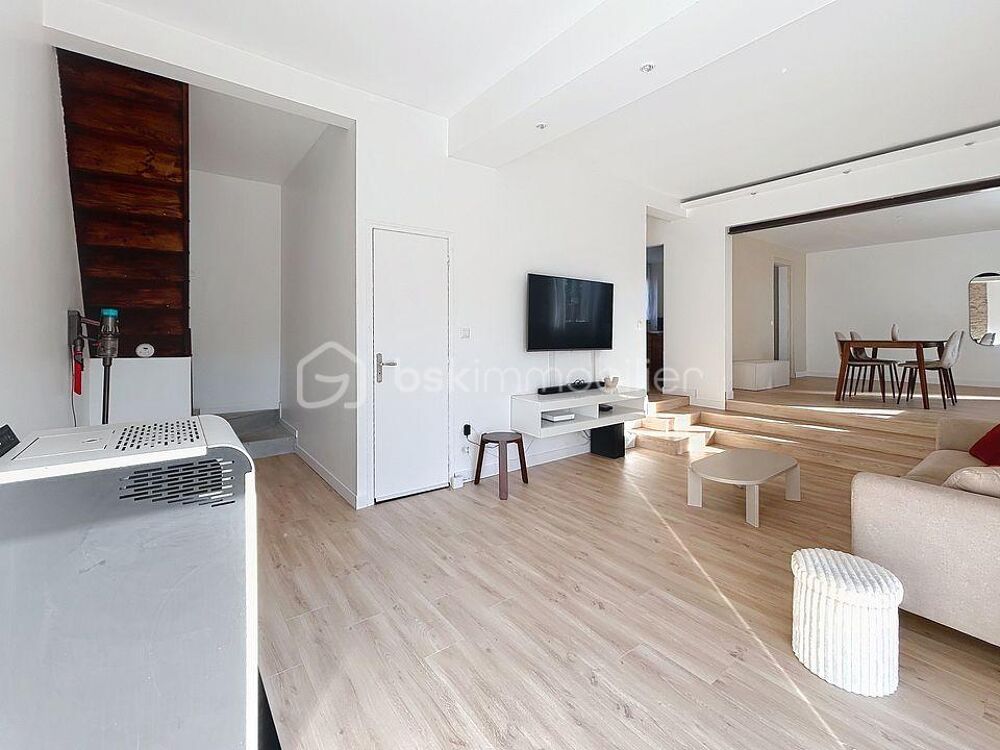Vente Maison EVERLY – MAISON ENTIÈREMENT RÉNOVÉE DE 147 M² – 4 CHAMBRES – TERRAIN DE 1 400 M² Everly