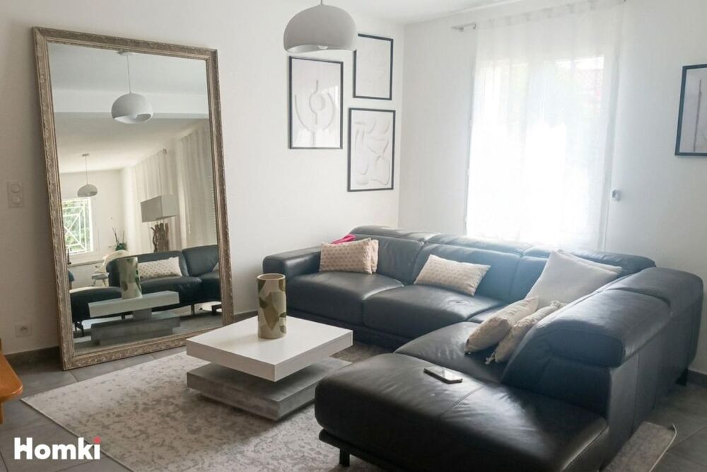 à vendre  Propriété/château Vernaison (69390)