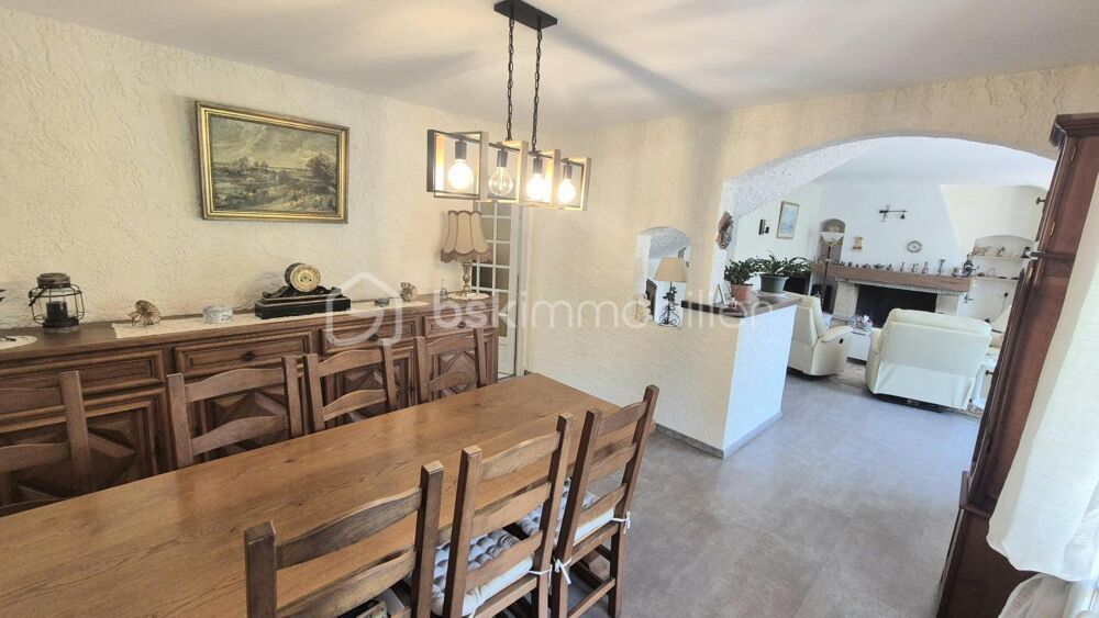 � vendre  Villa La Farl�de (83210)