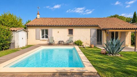   VILLA PLAIN-PIED AVEC PISCINE, 4? CHAMBRE POSSIBLE – TERRAIN DE 714 M² SANS VIS-À-VIS Maison - 5 pièce(s) - 103 m²