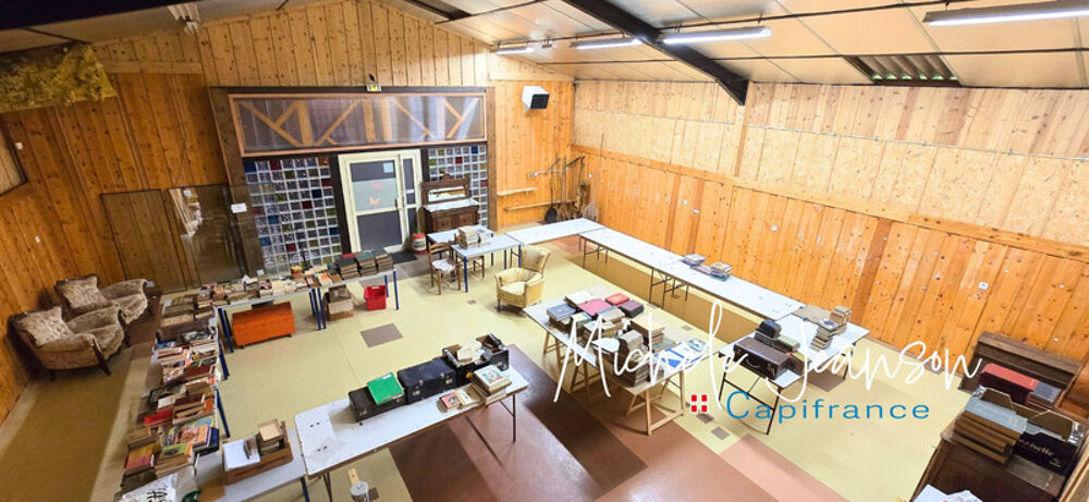   À VENDRE – Bâtiment avec fort potentiel d'aménagement (38) Le mottier