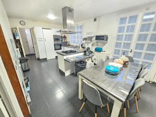  Maison � vendre 9 pi�ces 180 m�