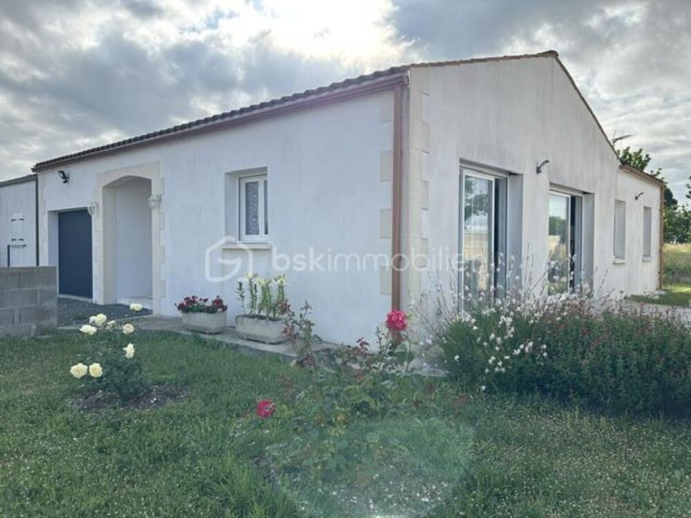 Maison plain- pied, 3 chambres, garage à SEMUSSAC