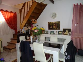  Maison à vendre 11 pièces 234 m²