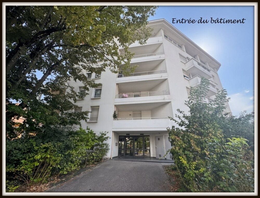 Vente Appartement Appartement à vendre 4 pièces CHAMBERY (73) de 100,8m² carrez Chambery