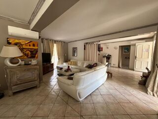  Maison � vendre 8 pi�ces 210 m�