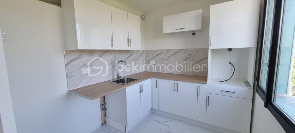 Vente Appartement Appartement T4 de 86 m² entièrement rénové – Garage, cave – Résidence La Colette à Manosque Manosque