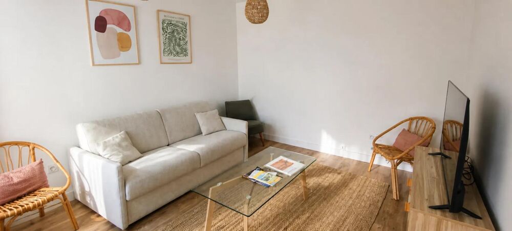 Vente Maison Maison entièrement rénovée de 3 chambres de 70 m2, terrasse, garage et cave à LE MANS - Quartier Le Pré Le mans