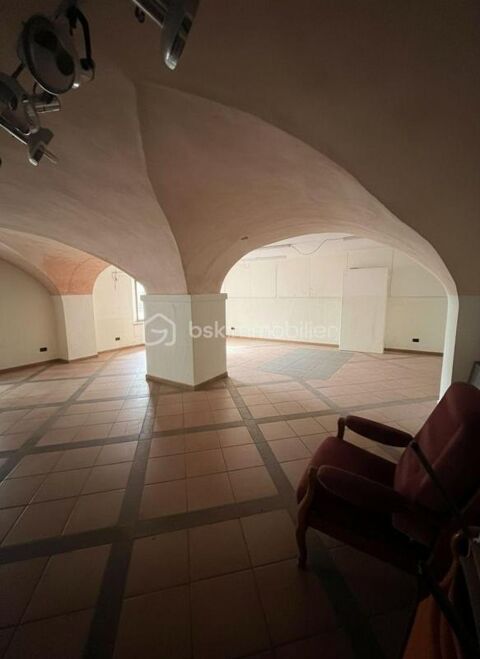 Local commercial 145000 73600 Moutiers