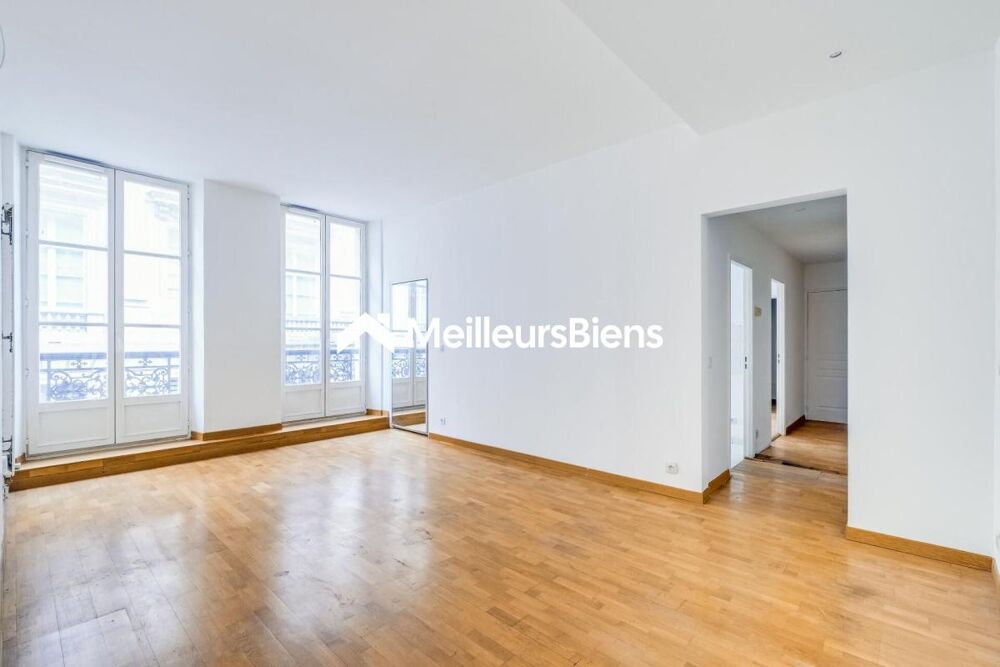 Vente Appartement PARIS VIII - ÉLYSÉE - APPARTEMENT LUMINEUX DE 70 M² Paris 8