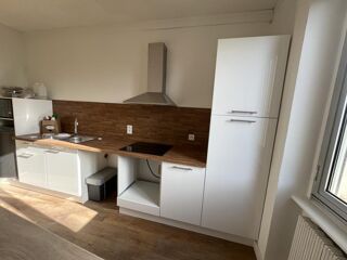  Appartement à louer 2 pièces 65 m²