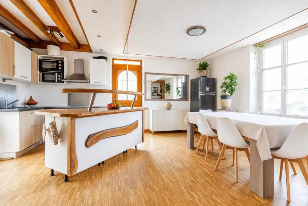 Maison et Studios à Rendement élevé à Mosnes