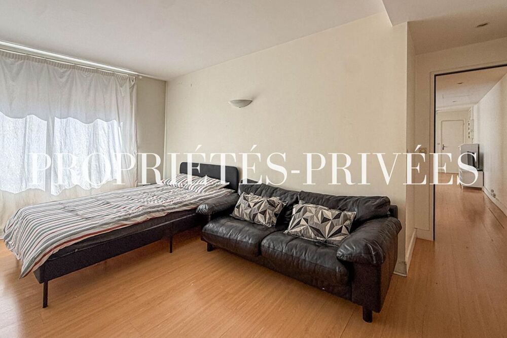 Vente Appartement Paris 11 - Appartement lumineux de 71 m² - 3 pièces, 2 chambres _ Exposé Sud - Est Paris 11