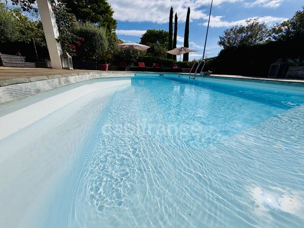 à vendre  Maison Cagnes-sur-Mer (06800)