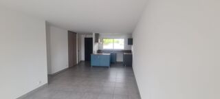  Maison à louer 3 pièces 73 m²