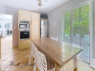 Maison � vendre 8 pi�ces 169 m�