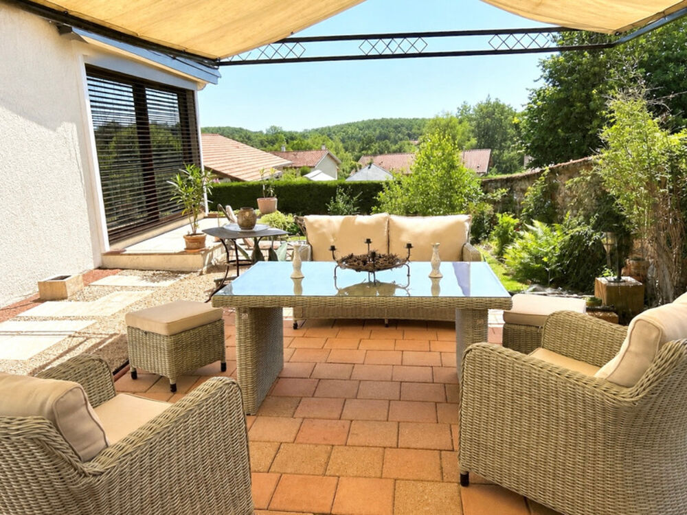 Maison 4 pièces 111 m² · à Saint Paul de Varax · 111 m² · 292 500 €