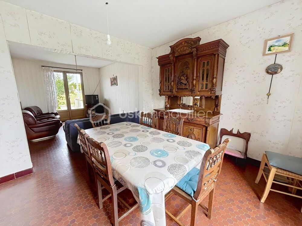 Vente Maison PAVILLON INDIVIDUEL AVEC JARDIN ET SOUS SOL Crepy