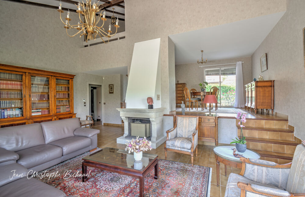 Vente Maison Maison familiale de 169 m² – 5 chambres – Terrain de 910 m² – Chaponost Chaponost