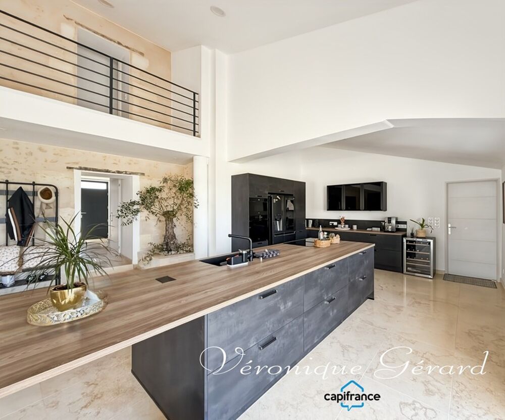 Propriété Equestre avec maison en Pierre de 250 M² avec carrière de 60X40