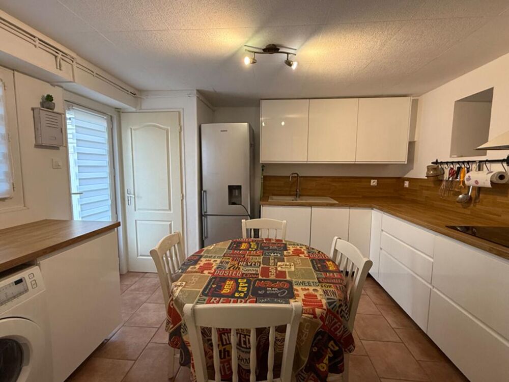 Vente Appartement Appartement  une chambre avec terrasse et jardin Carry le rouet