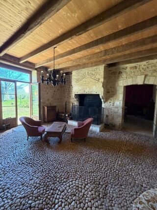  Maison à vendre 14 pièces 361 m²