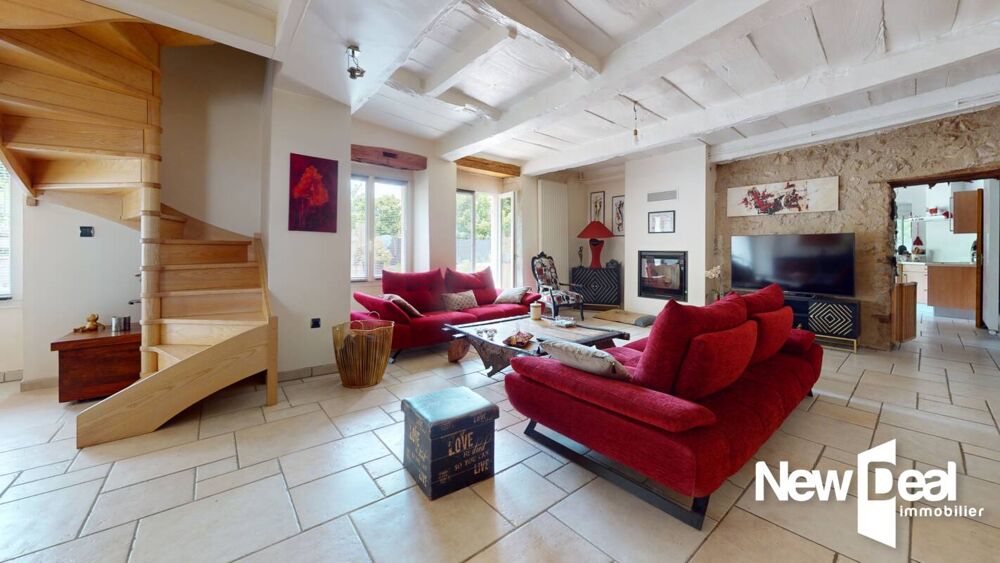 Vente Maison EXCLUSIVITE MONCEY maison en pierre 250 m2 de type 8 rénovée Devecey