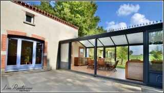  Propriété/château à vendre 15 + pièces 450 m²