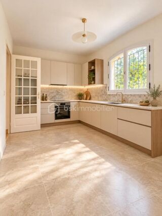  Villa à vendre 6 pièces 165 m²