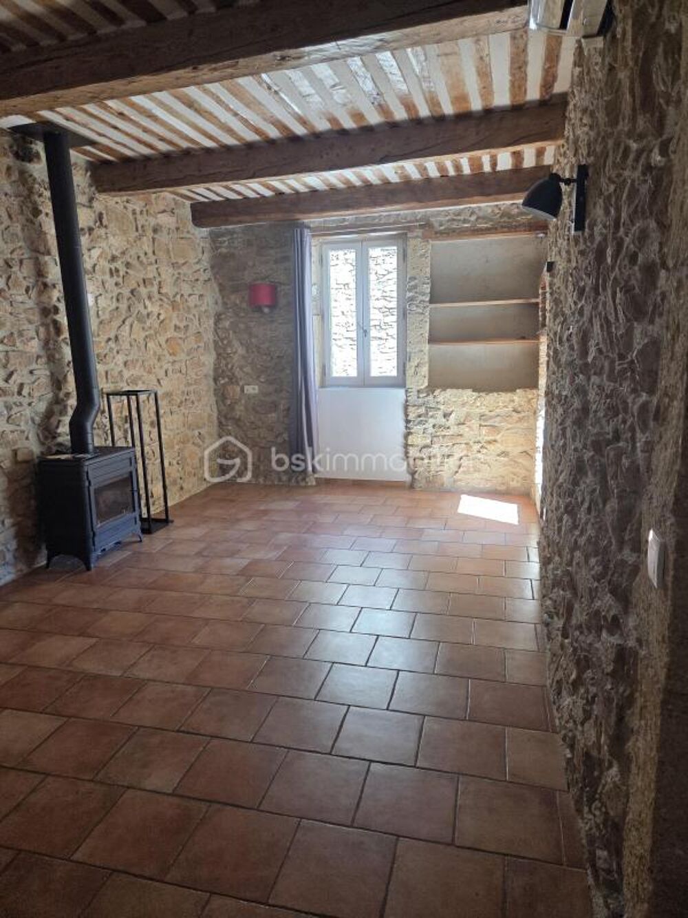� vendre  Maison Saint-Victor-la-Coste (30290)