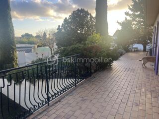  Propri�t�/ch�teau � vendre 10 pi�ces 244 m�