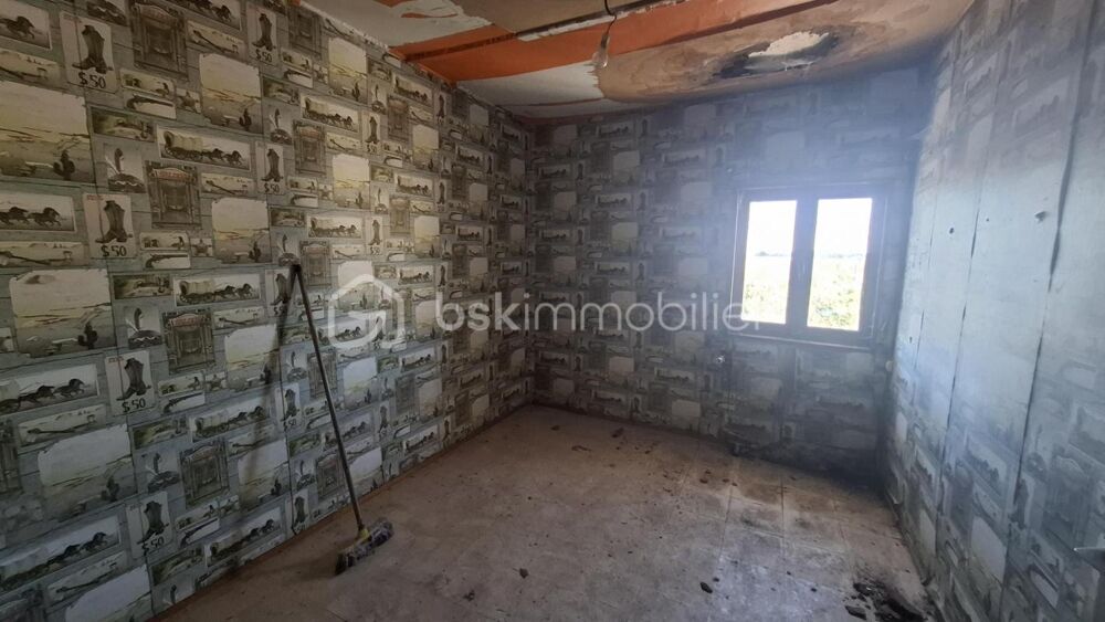 Vente Maison HABITATION A REHABILITE COMPLETEMENT La foret sainte croix