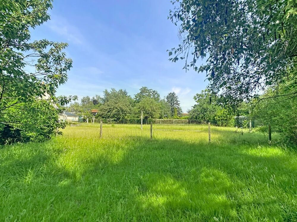 Maison à restaurer ou Terrain à fort potentiel  secteur recherché de Saint-Cyr-sur-Loire