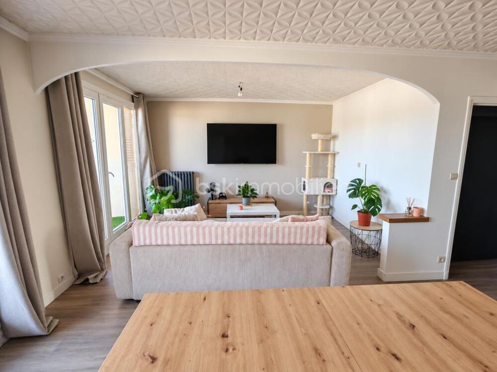 Vente Appartement Appartement rénové de 69 m² avec cave – Bourg-Saint-Andéol Bourg saint andeol