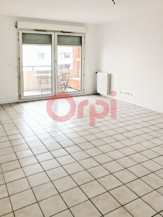  Appartement à louer 3 pièces 62 m²
