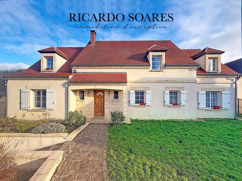 60940 ANGICOURT / PROPRIÉTÉ D'EXCEPTION / GRANDS VOLUMES / 242m2 / 5 CHAMBRES / DOUBLE GARAGE / TERRAIN 1373m2