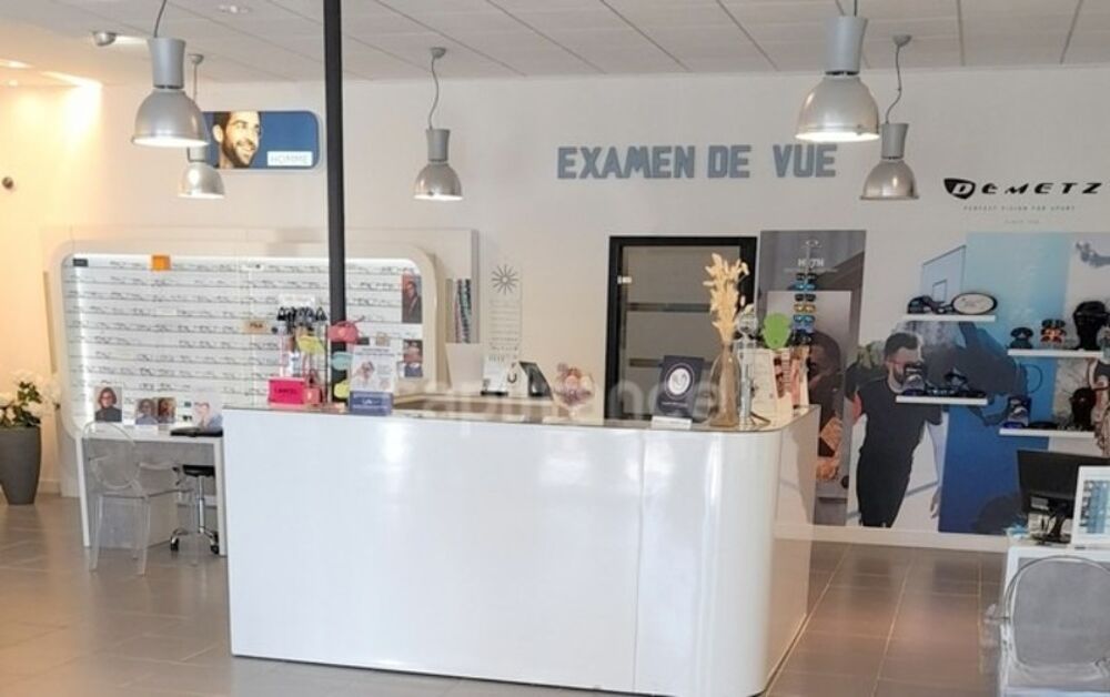   Et si vous repreniez votre propre magasin d'optique pour 230 000 € ? 