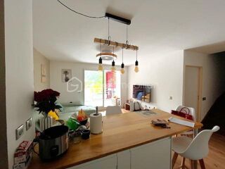  Duplex/triplex � vendre 3 pi�ces 63 m�