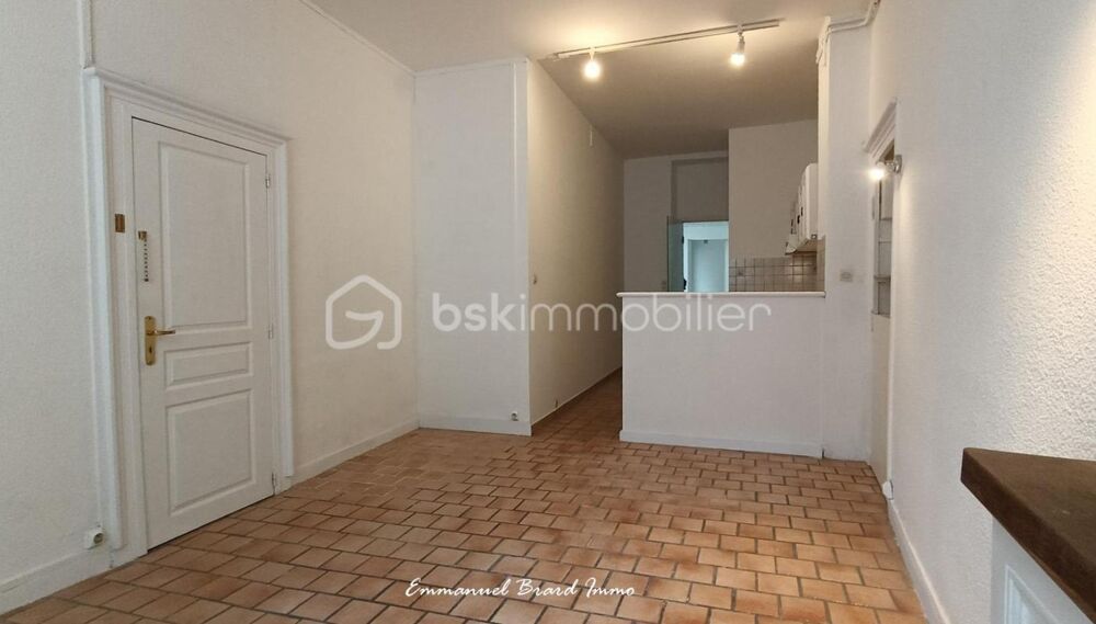 Vente Appartement T2 rénové – Rare à la vente en plein centre de Poitiers Poitiers