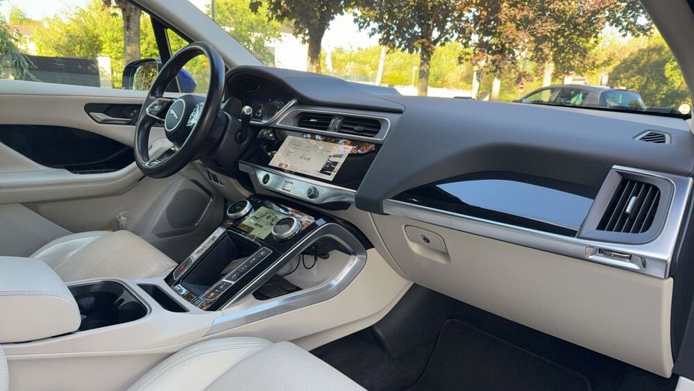 I-PACE EV400 AWD HSE - Entretien constructeur 2020 occasion 93160 Noisy Le Grand