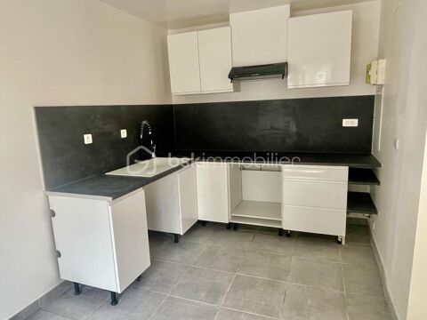   Appartement r�nov� au c�ur de Meynes � Id�al investisseur ou premier achat ! Appartement - 2 pi�ce(s) - 42 m�