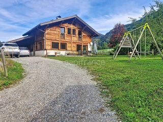 Chalet à vendre 6 pièces 156 m²
