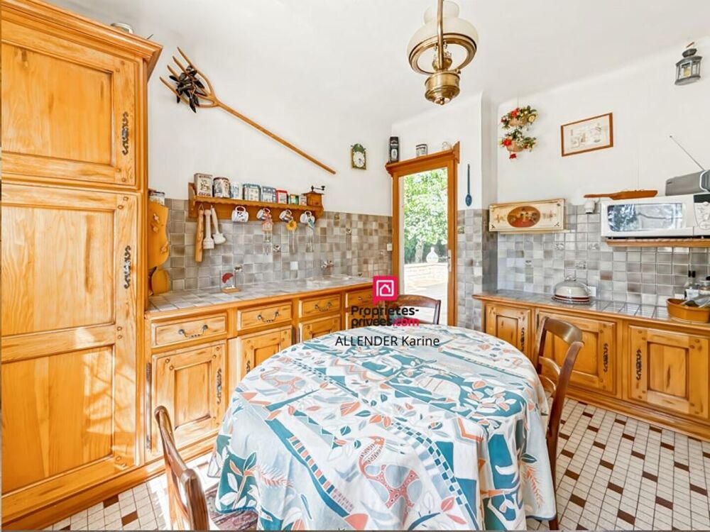 Maison Cheroy 6 pièce(s) 135 m2