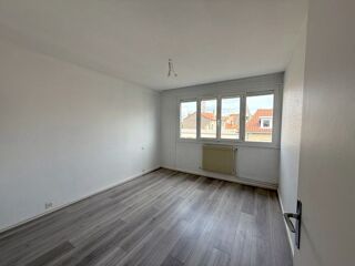  Appartement à louer 3 pièces 61 m²