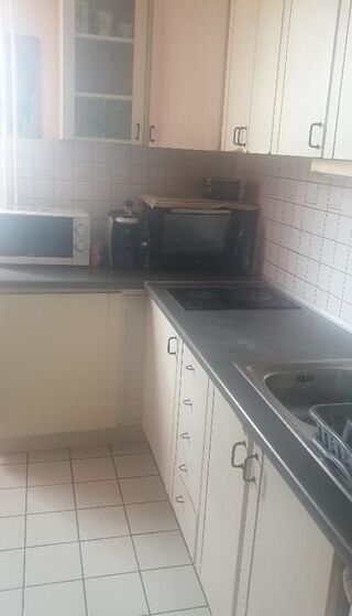  Appartement à louer 4 pièces 80 m²