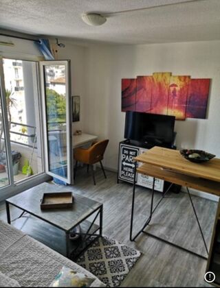  Appartement à louer 2 pièces 27 m²