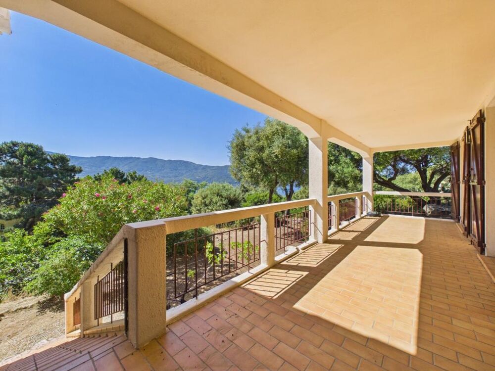 A VENDRE VILLA F5 TIUCCIA PROCHE MER