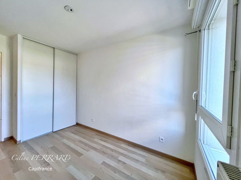 Vente Appartement Appartement à vendre 2 pièces SCIEZ (74), 40m, 3ème étage, parking, cave Sciez