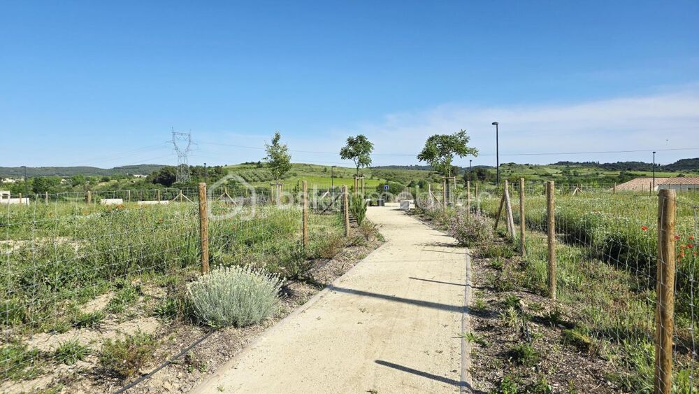 Vente Terrain TERRAIN 614 M² - CONSTRUCTIBLE et VIABILISE ! Bienvenue chez Vous  - Micro lotissement de 15 parcelles Gignac